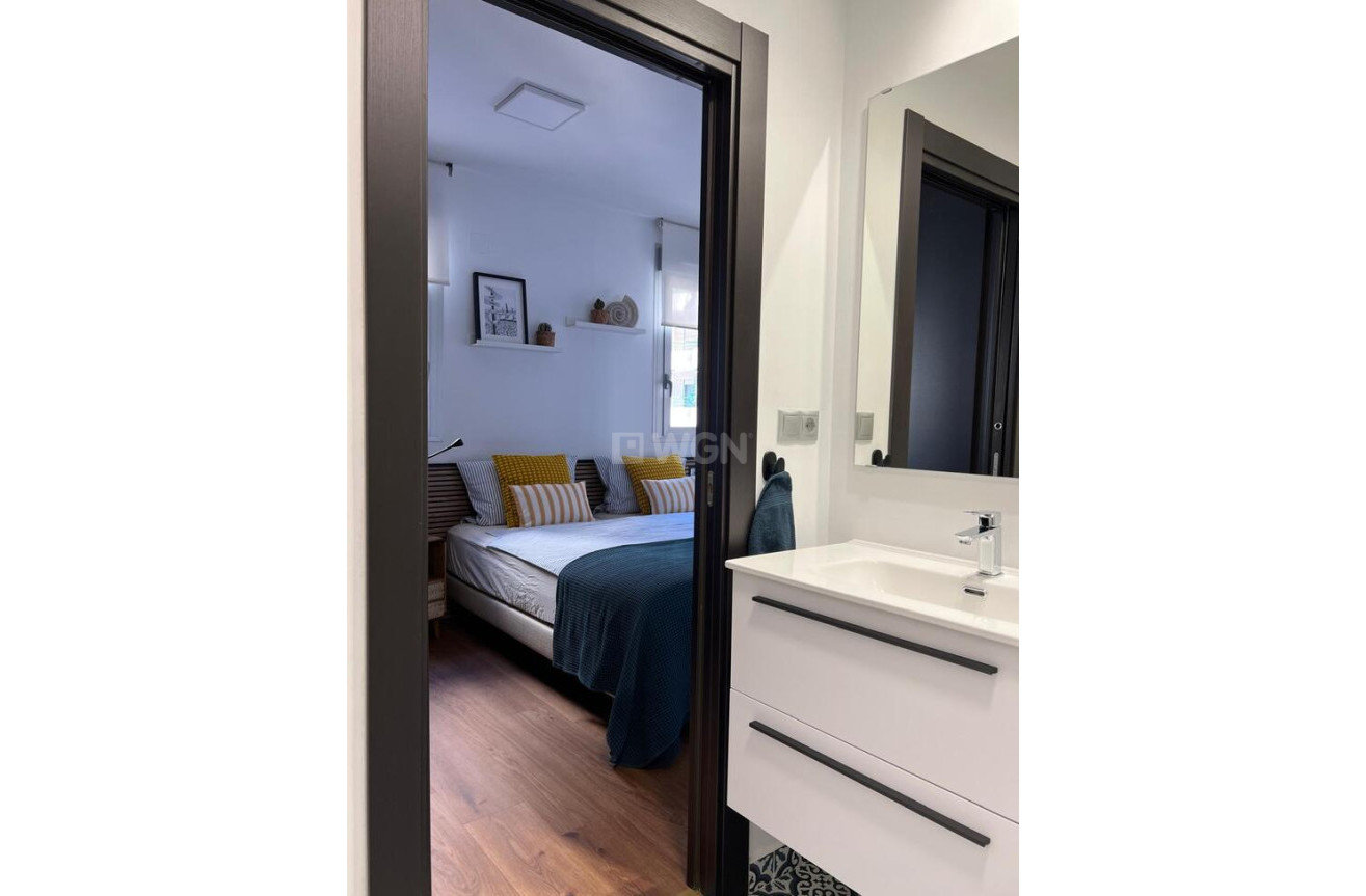Wiederverkauf - Wohnung - Torrevieja - La Mata
