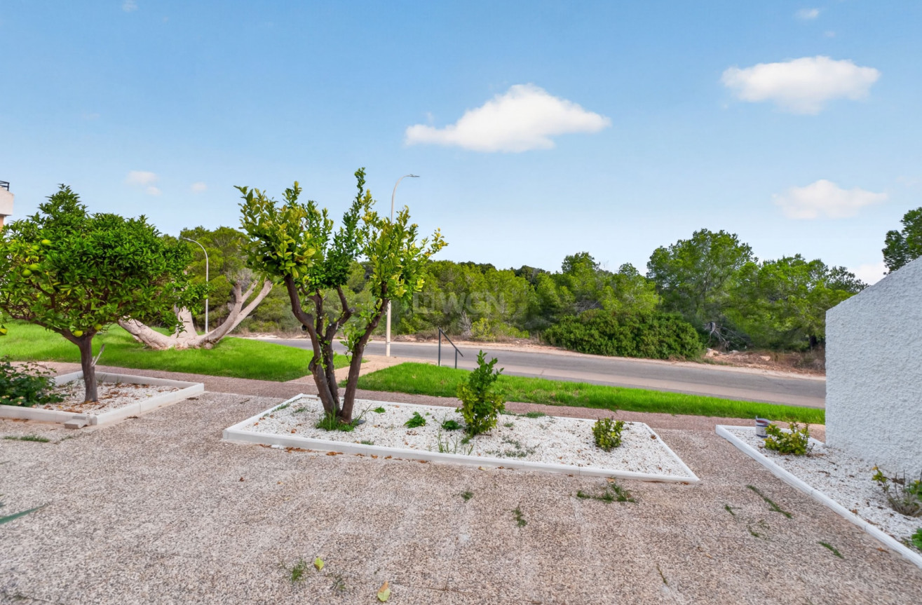 Odsprzedaż - Bungalow - Orihuela - Inland