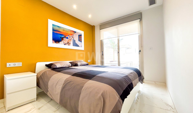 Resale - Villa - Villamartin - Costa Blanca