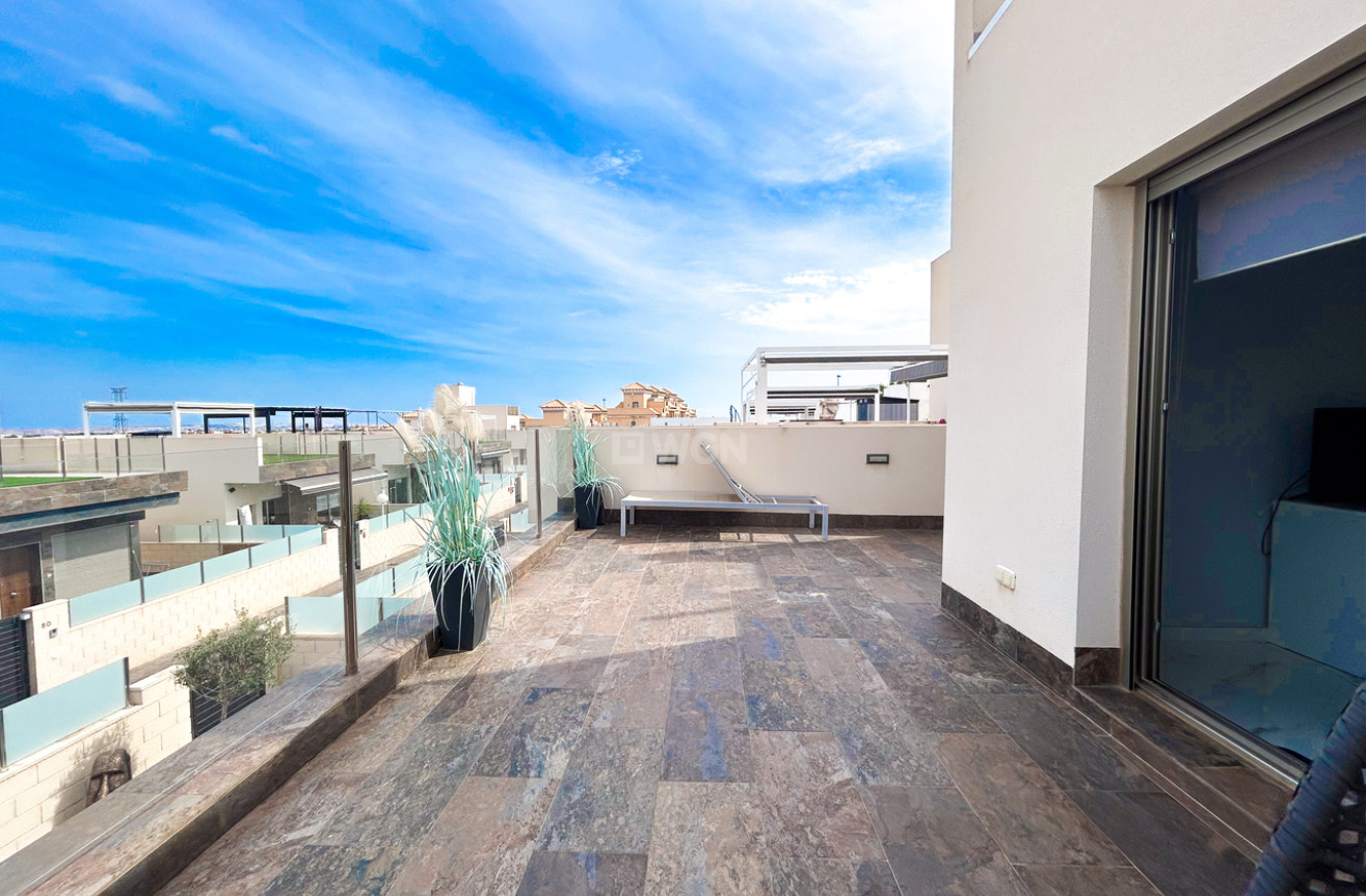 Resale - Villa - Villamartin - Costa Blanca