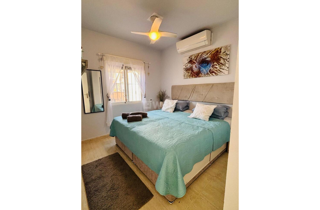 Wiederverkauf - Wohnung - Orihuela Costa - Costa Blanca