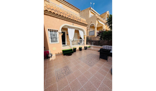 Wiederverkauf - Wohnung - Orihuela Costa - Costa Blanca