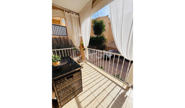 Wiederverkauf - Wohnung - Orihuela Costa - Costa Blanca