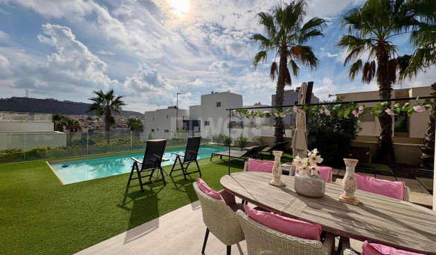 Odsprzedaż - Villa - Benijofar - Costa Blanca