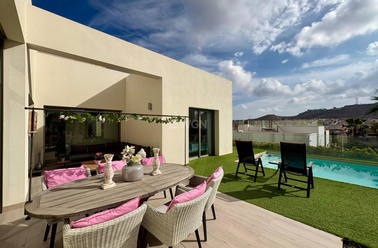 Odsprzedaż - Villa - Benijofar - Costa Blanca