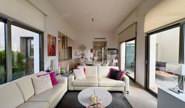 Odsprzedaż - Villa - Benijofar - Costa Blanca