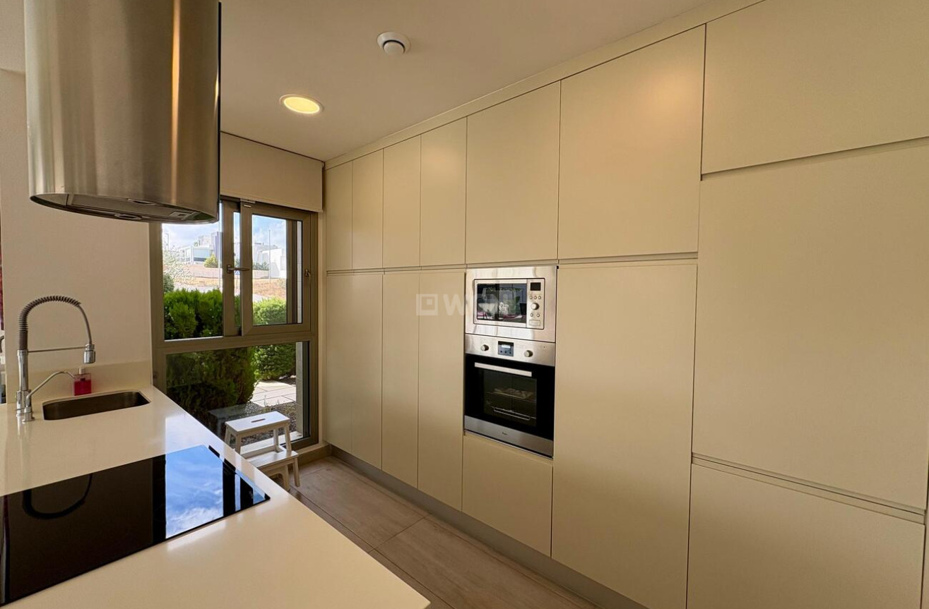 Odsprzedaż - Villa - Benijofar - Costa Blanca