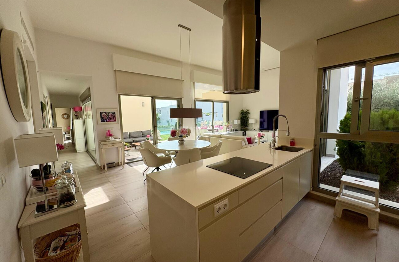 Odsprzedaż - Villa - Benijofar - Costa Blanca