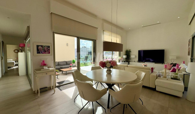 Odsprzedaż - Villa - Benijofar - Costa Blanca