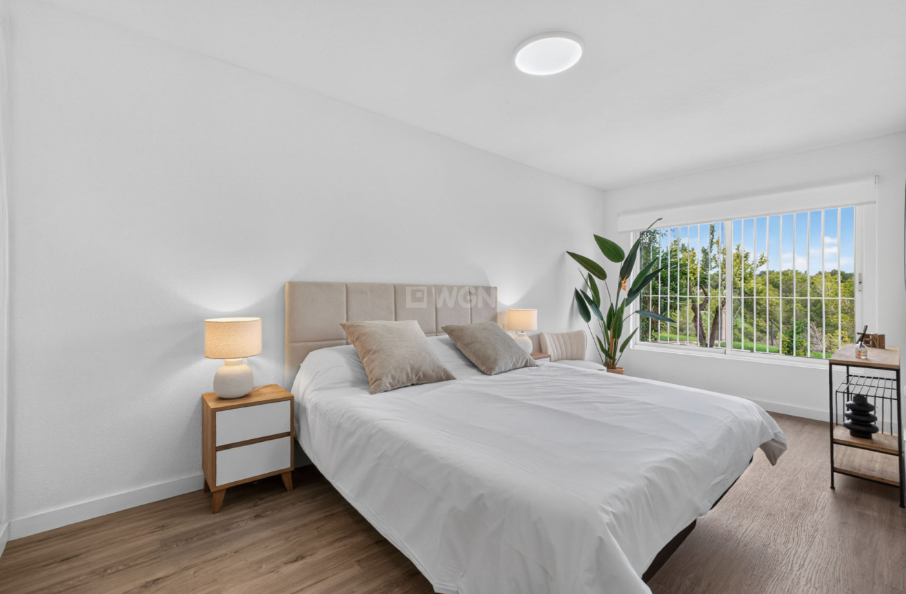 Odsprzedaż - Bungalow - Orihuela Costa - Costa Blanca