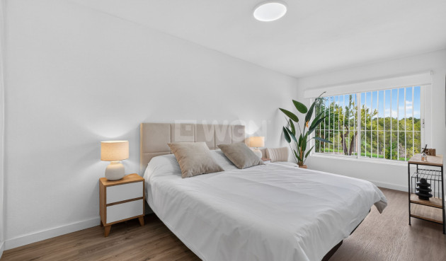 Odsprzedaż - Bungalow - Orihuela Costa - Costa Blanca