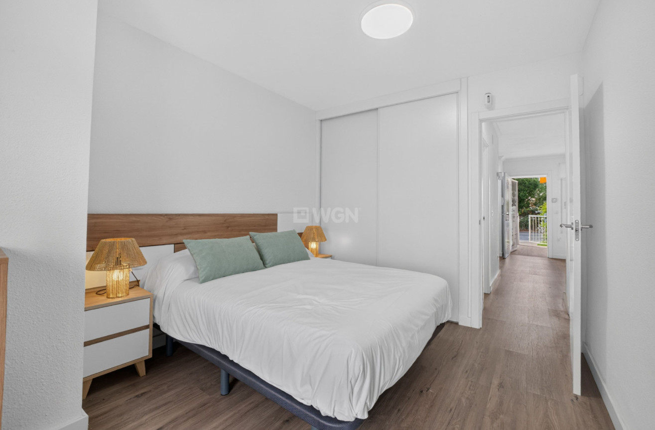 Odsprzedaż - Bungalow - Orihuela Costa - Costa Blanca