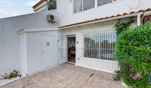 Odsprzedaż - Bungalow - Orihuela Costa - Costa Blanca