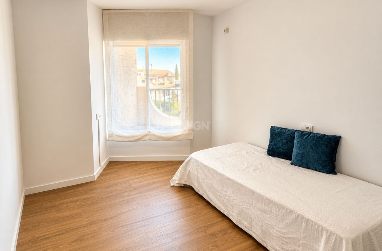 Wiederverkauf - Wohnung - La Zenia - Costa Blanca