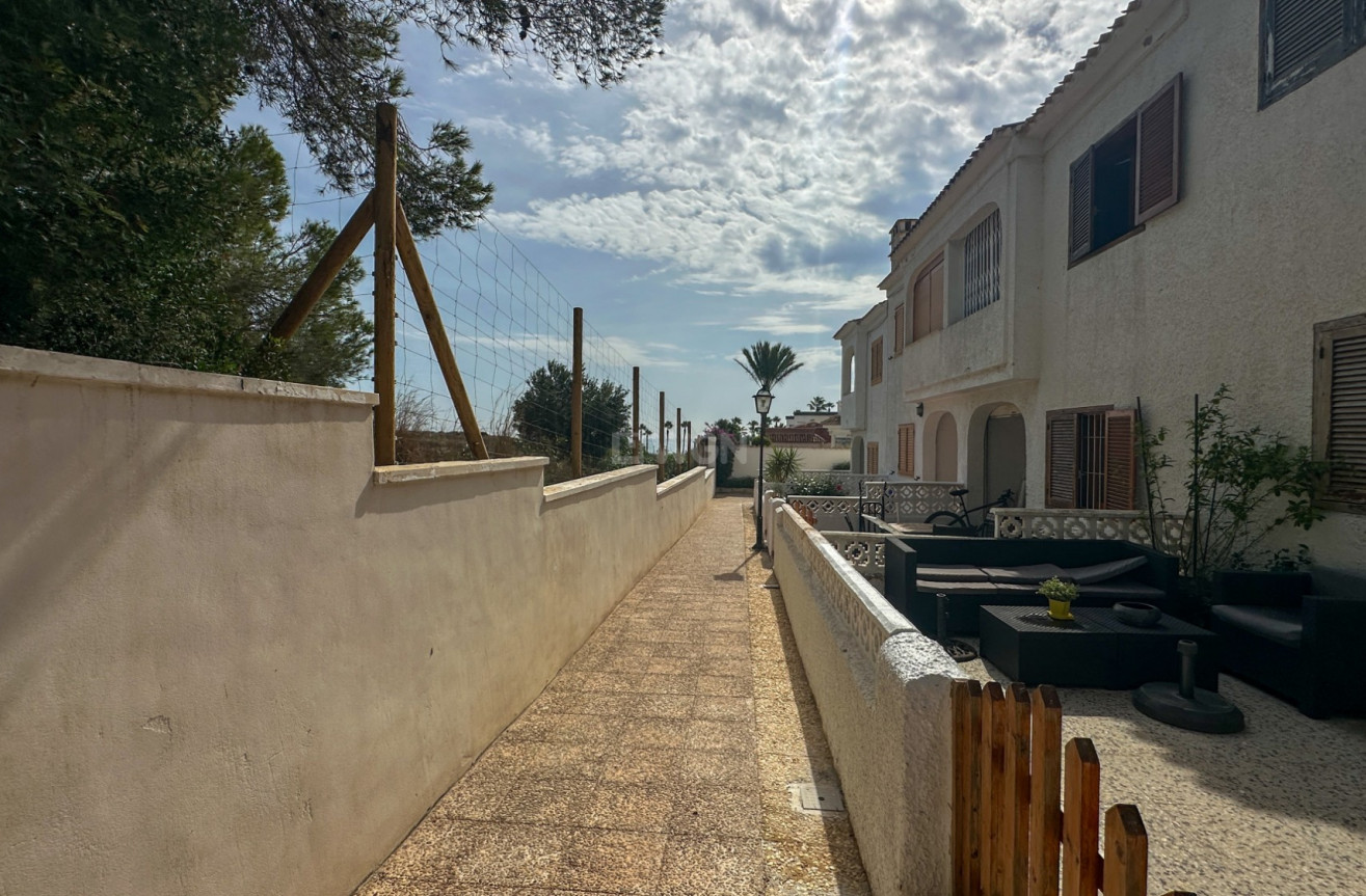 Odsprzedaż - Kamienica - Orihuela Costa - Costa Blanca