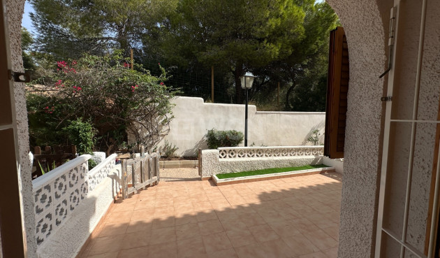 Odsprzedaż - Kamienica - Orihuela Costa - Costa Blanca