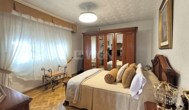 Odsprzedaż - Villa - Sax - Inland