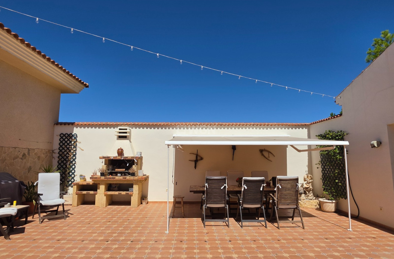 Wiederverkauf - Villa - Pinoso - Inland