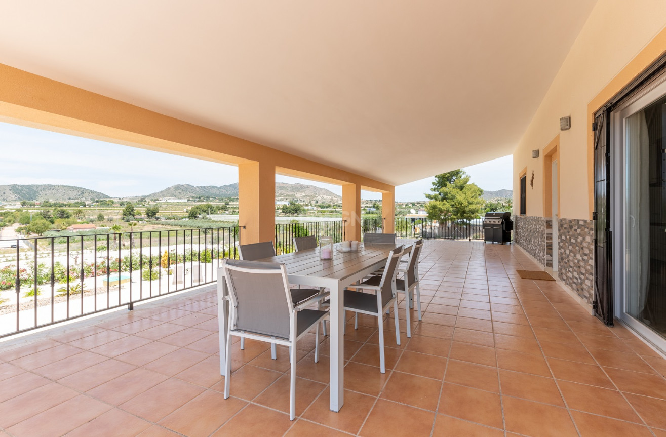 Resale - Villa - La Romana - Inland