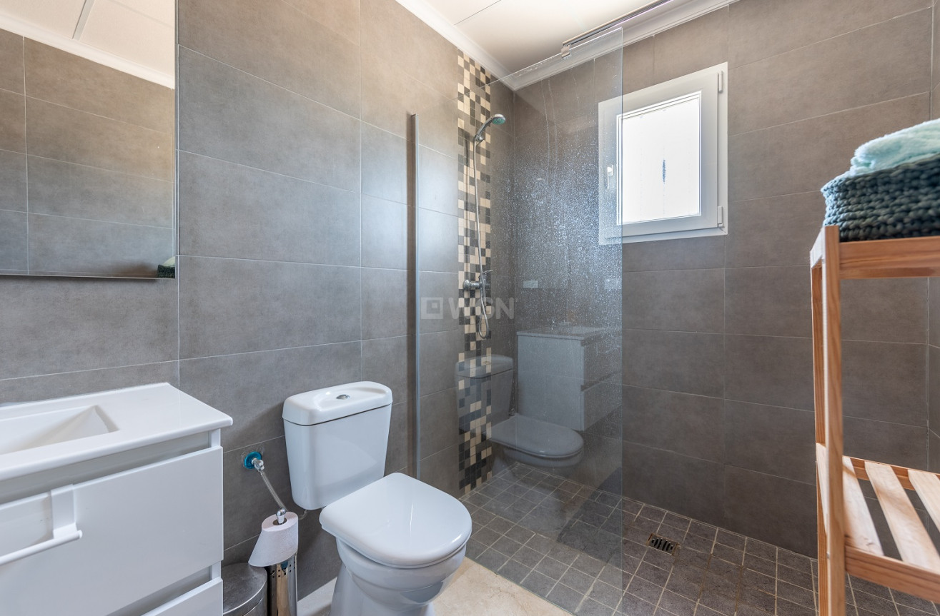 Resale - Villa - La Romana - Inland
