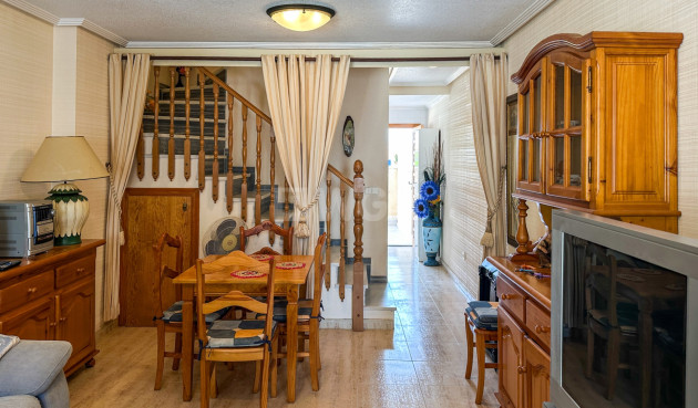 Odsprzedaż - Kamienica - Orihuela Costa - Costa Blanca