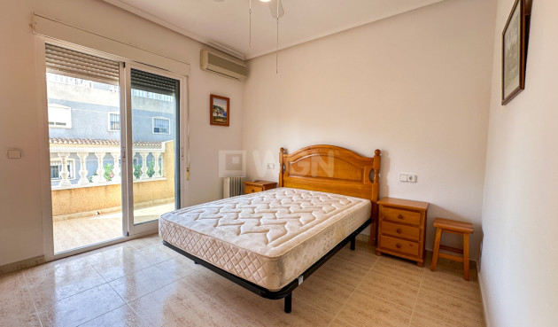 Odsprzedaż - Kamienica - Orihuela Costa - Costa Blanca