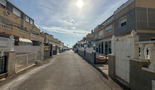 Odsprzedaż - Kamienica - Orihuela Costa - Costa Blanca