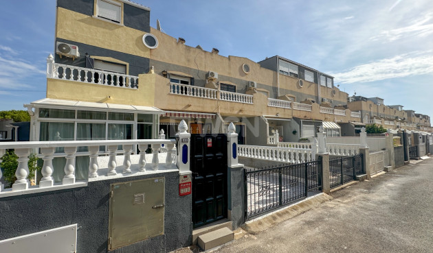 Odsprzedaż - Kamienica - Orihuela Costa - Costa Blanca
