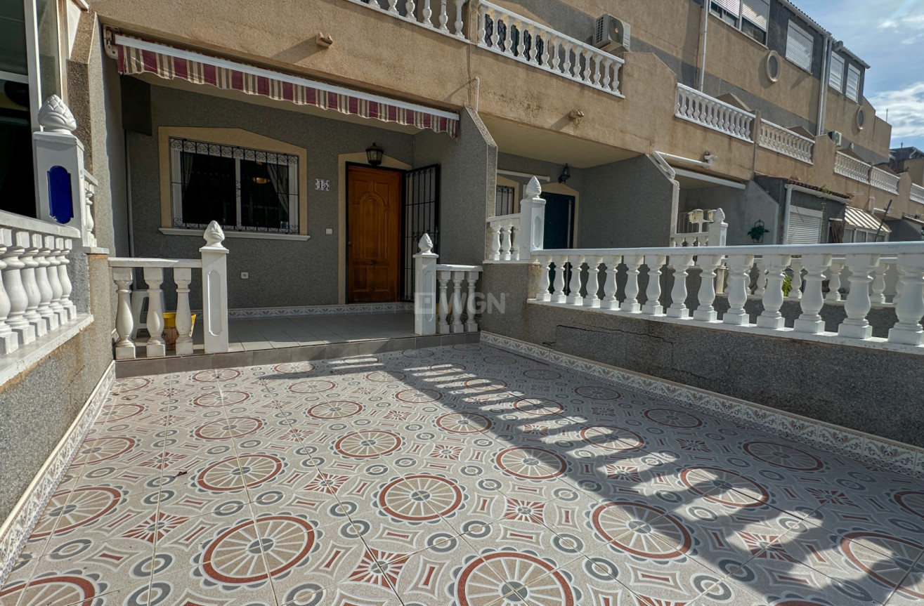 Odsprzedaż - Kamienica - Orihuela Costa - Costa Blanca