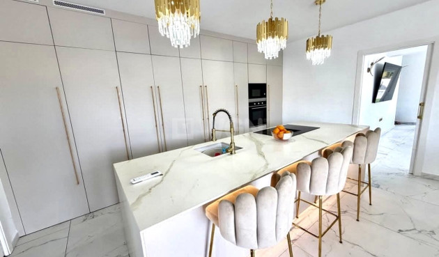 Resale - Villa - Villamartin - Costa Blanca