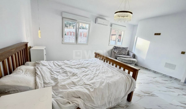 Resale - Villa - Villamartin - Costa Blanca