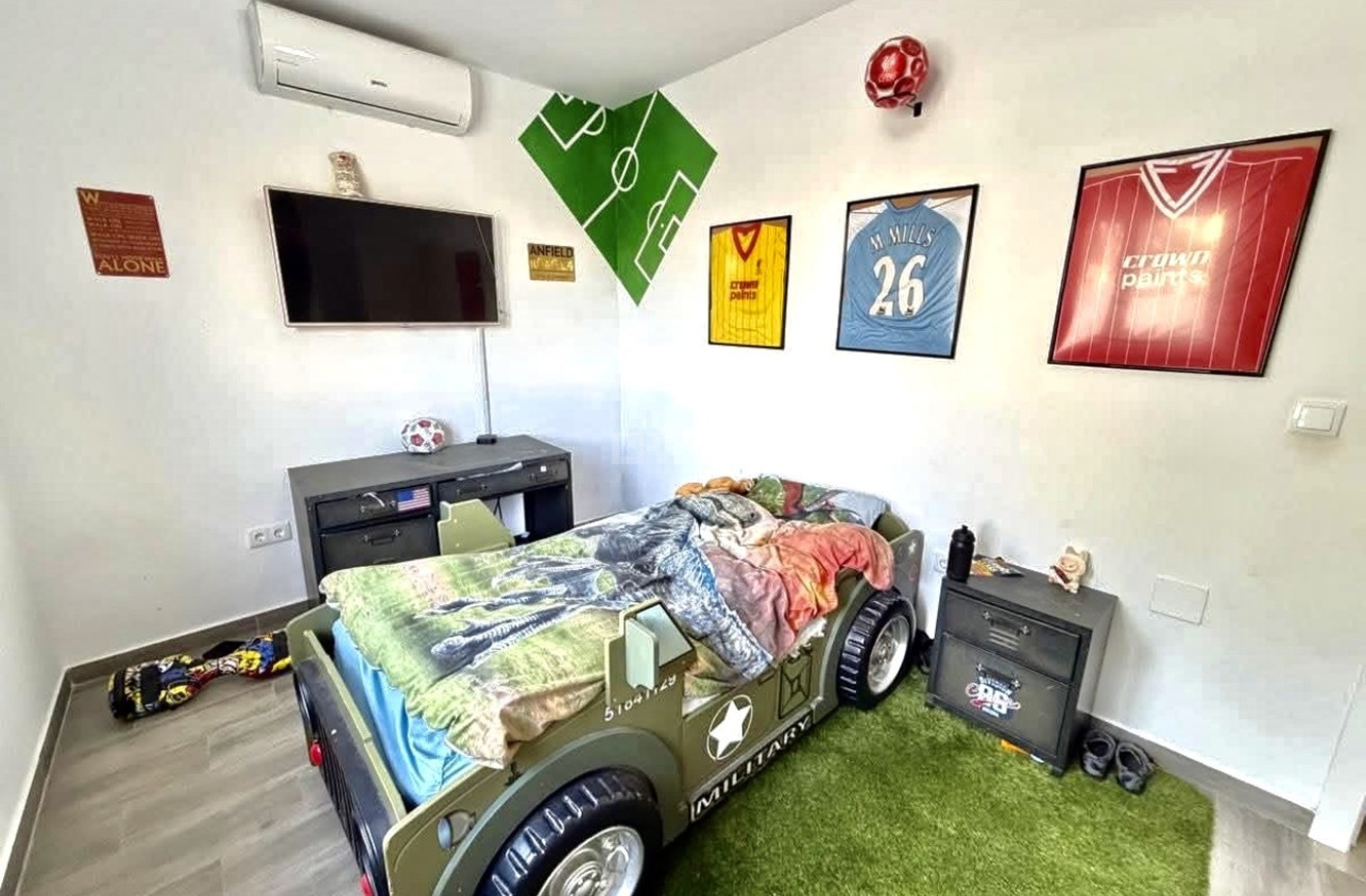 Resale - Villa - Villamartin - Costa Blanca