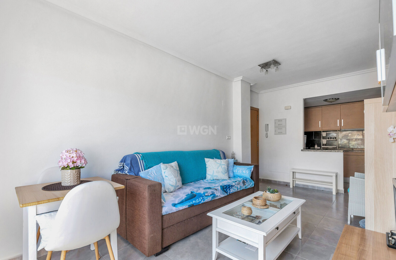 Resale - Apartment / flat - Torrevieja - Costa Blanca