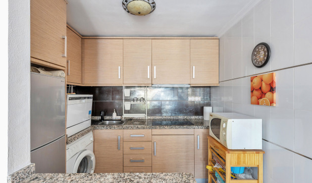 Resale - Apartment / flat - Torrevieja - Costa Blanca