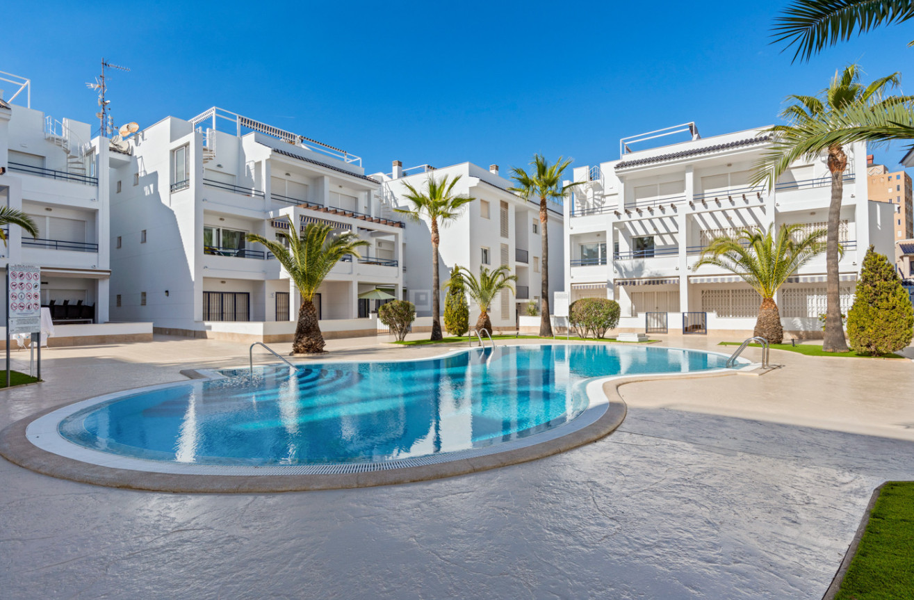 Resale - Apartment / flat - Torrevieja - Costa Blanca