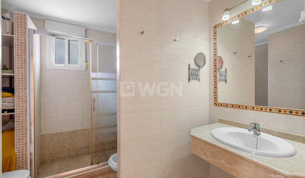 Resale - Apartment / flat - Torrevieja - Costa Blanca
