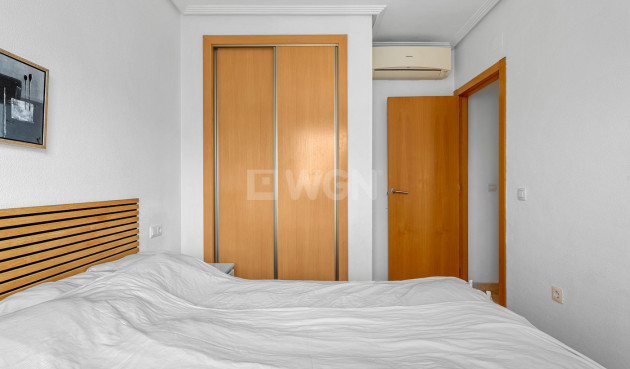 Resale - Apartment / flat - Torrevieja - Costa Blanca