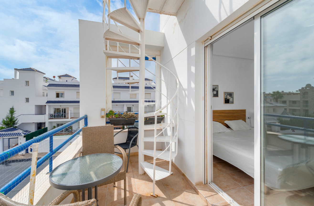 Resale - Apartment / flat - Torrevieja - Costa Blanca
