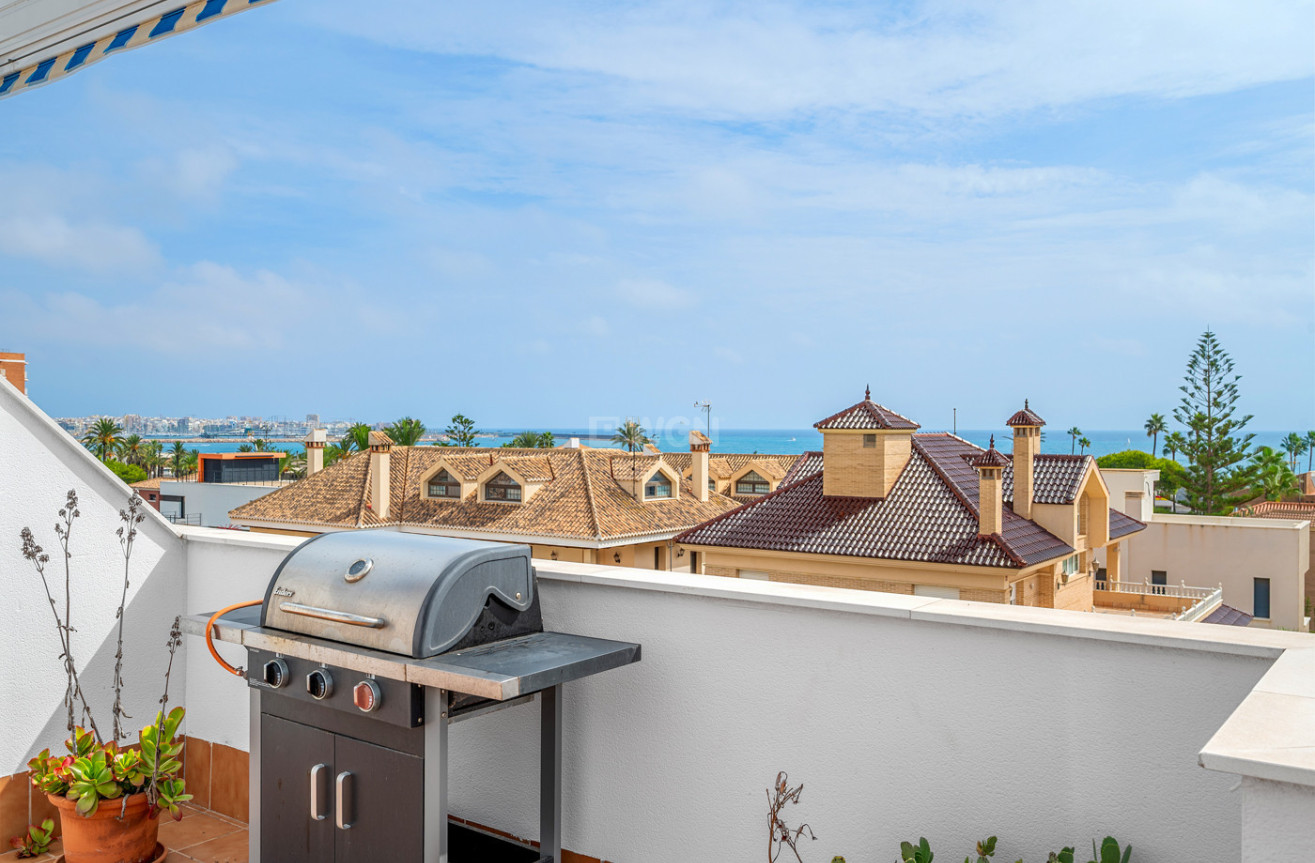 Resale - Apartment / flat - Torrevieja - Costa Blanca