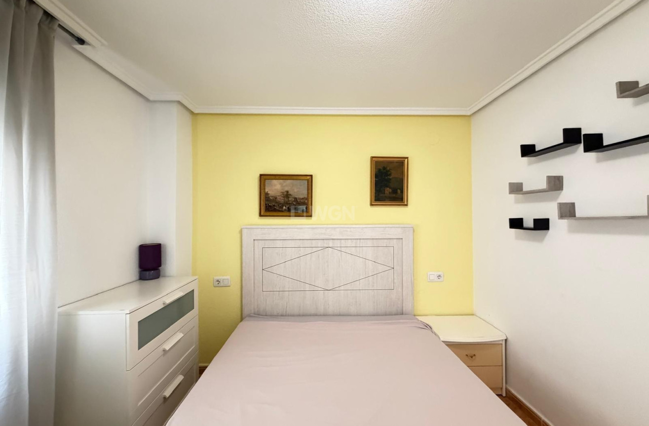Wiederverkauf - Wohnung - Torrevieja - PARQUE DE LAS NACIONES