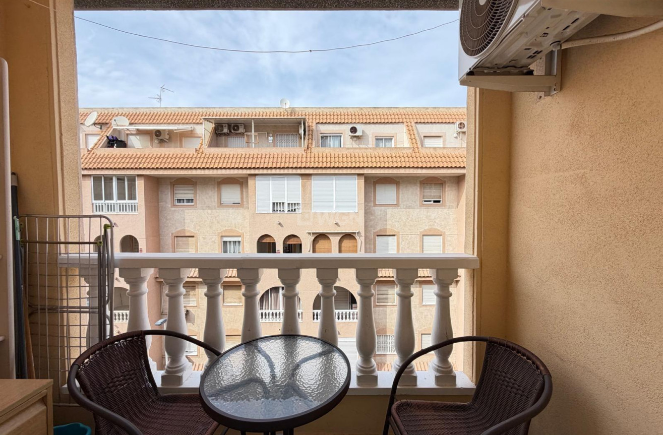 Wiederverkauf - Wohnung - Torrevieja - PARQUE DE LAS NACIONES