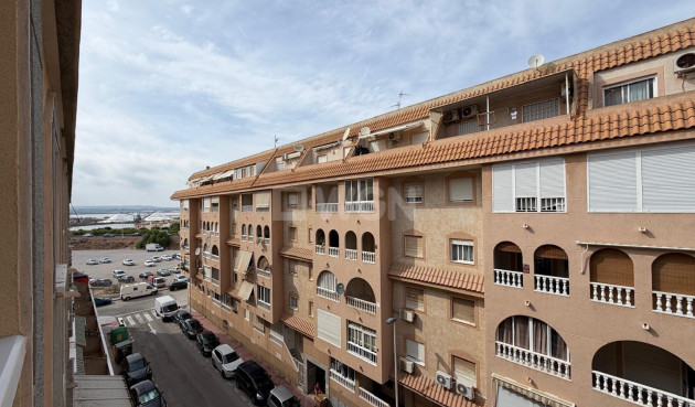 Wiederverkauf - Wohnung - Torrevieja - PARQUE DE LAS NACIONES