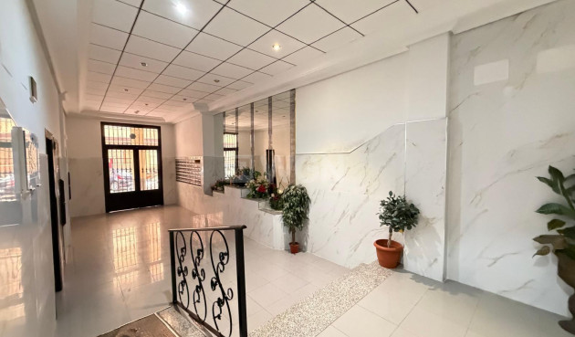 Wiederverkauf - Wohnung - Torrevieja - PARQUE DE LAS NACIONES