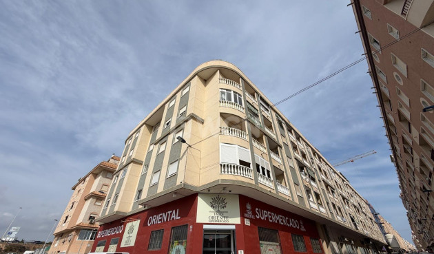 Wiederverkauf - Wohnung - Torrevieja - PARQUE DE LAS NACIONES