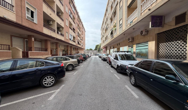 Wiederverkauf - Wohnung - Torrevieja - PARQUE DE LAS NACIONES