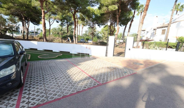 Wiederverkauf - Wohnung - Orihuela Costa - Costa Blanca