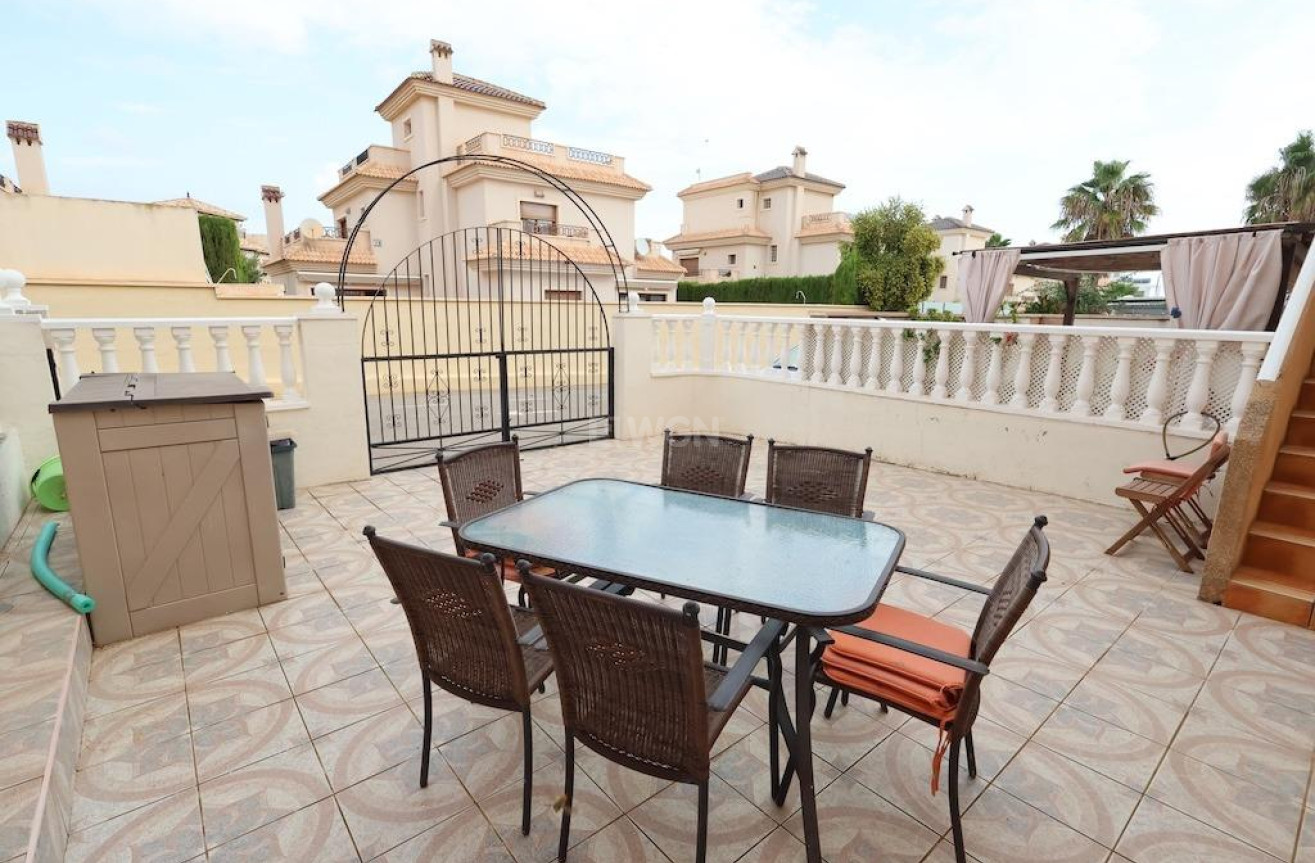 Wiederverkauf - Bungalow - Orihuela Costa - Costa Blanca