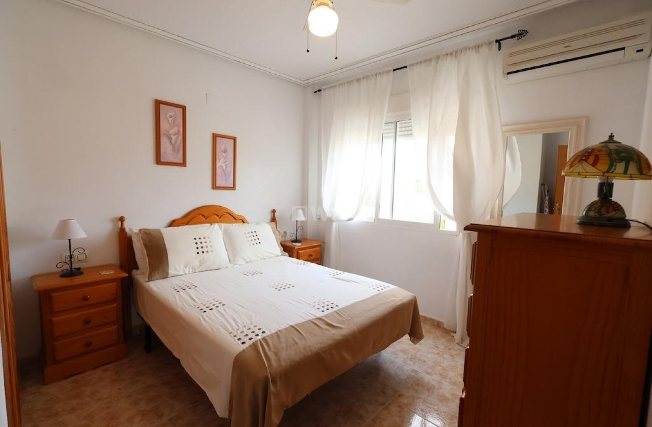 Wiederverkauf - Bungalow - Orihuela Costa - Costa Blanca