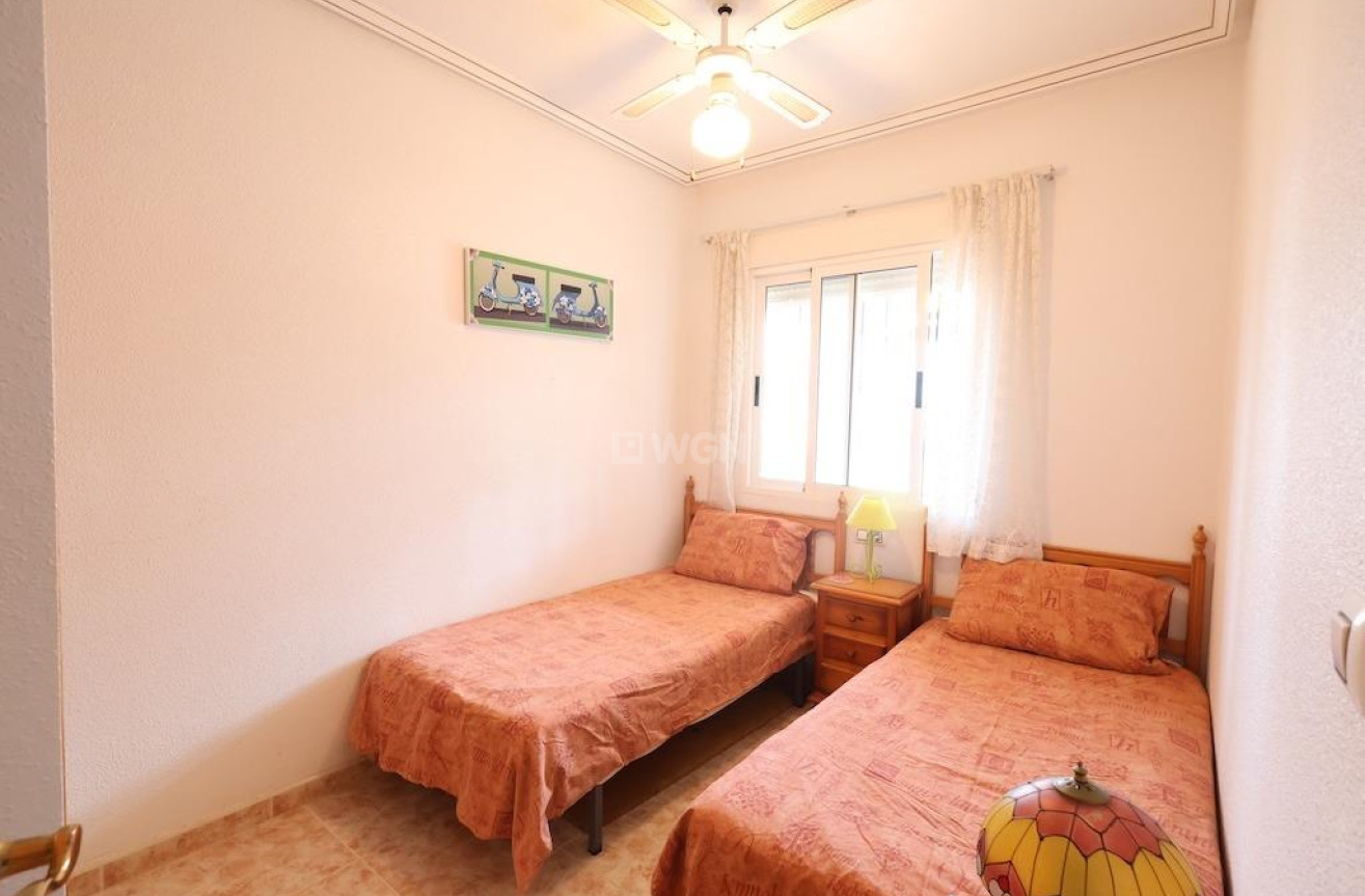 Wiederverkauf - Bungalow - Orihuela Costa - Costa Blanca