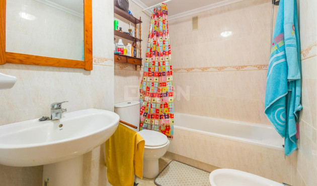 Wiederverkauf - Wohnung - Torrevieja - Acequion